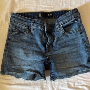 Kut from the Kloth Women's Classic Blue Jean Shorts